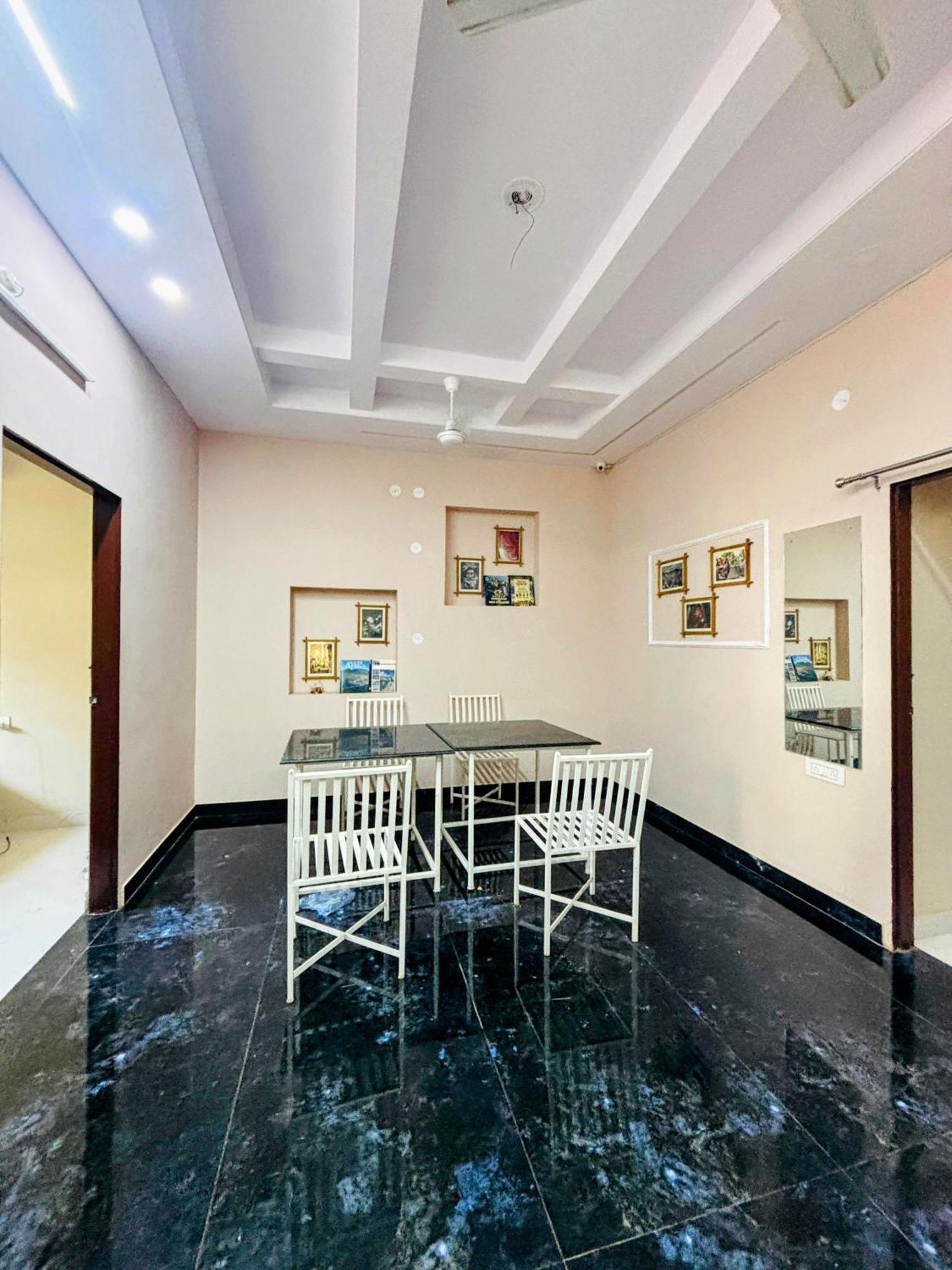 Glad Villa By Cozystays Jaipur Exterior photo
